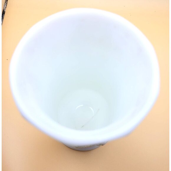 Vintage Westmoreland White Milk Glass Vase With Grape Vine Relief Design jj3659 - Picture 5 of 5